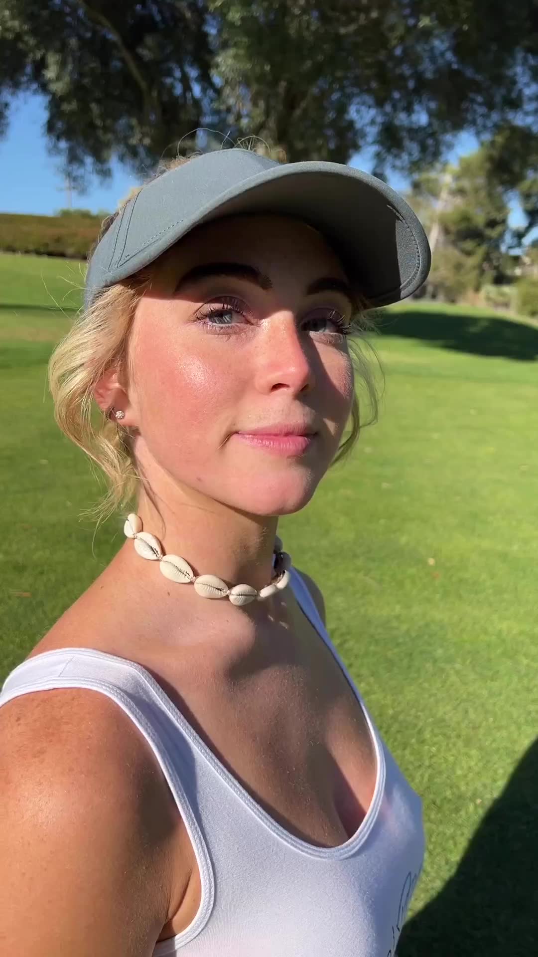 Grace Charis!!! Hot tiktok golf girl sexy in new video