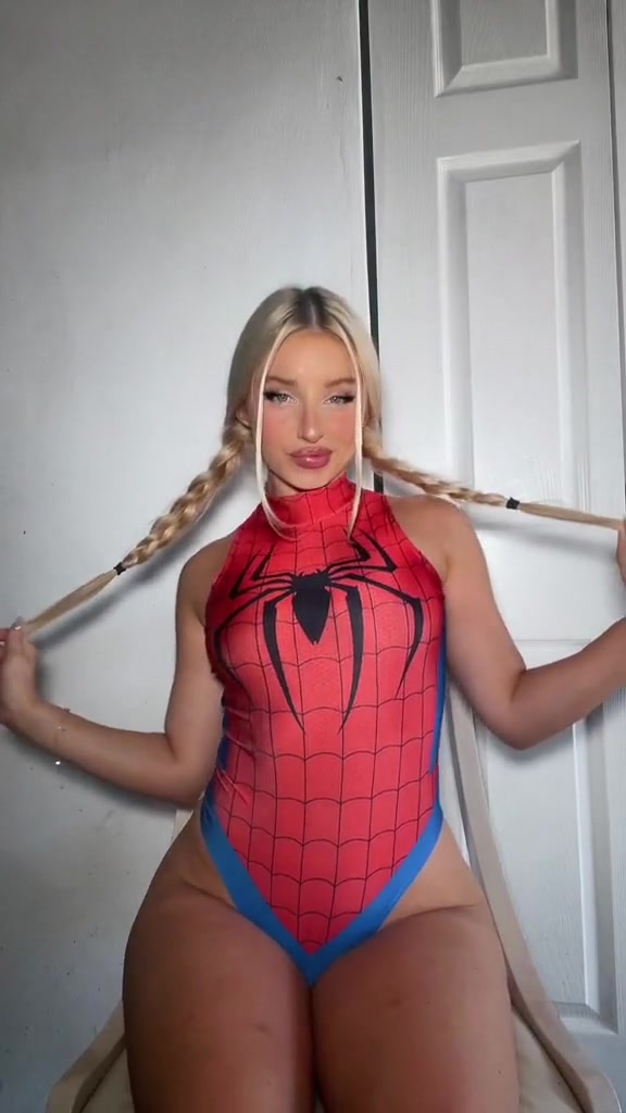 Charlotte Parkes slutty spider girl…