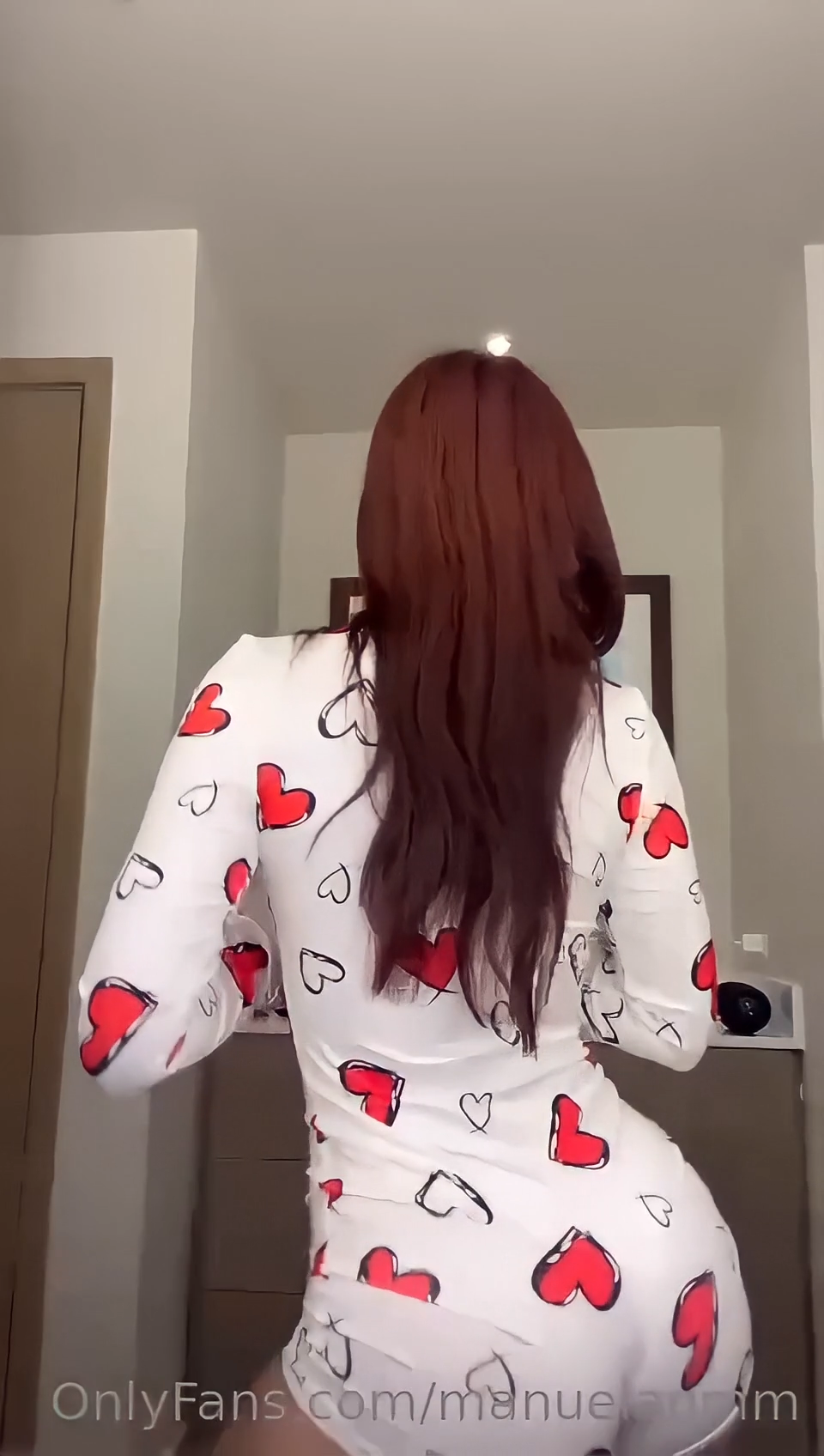 ManuelaQm – Twerk so sexy video !!!