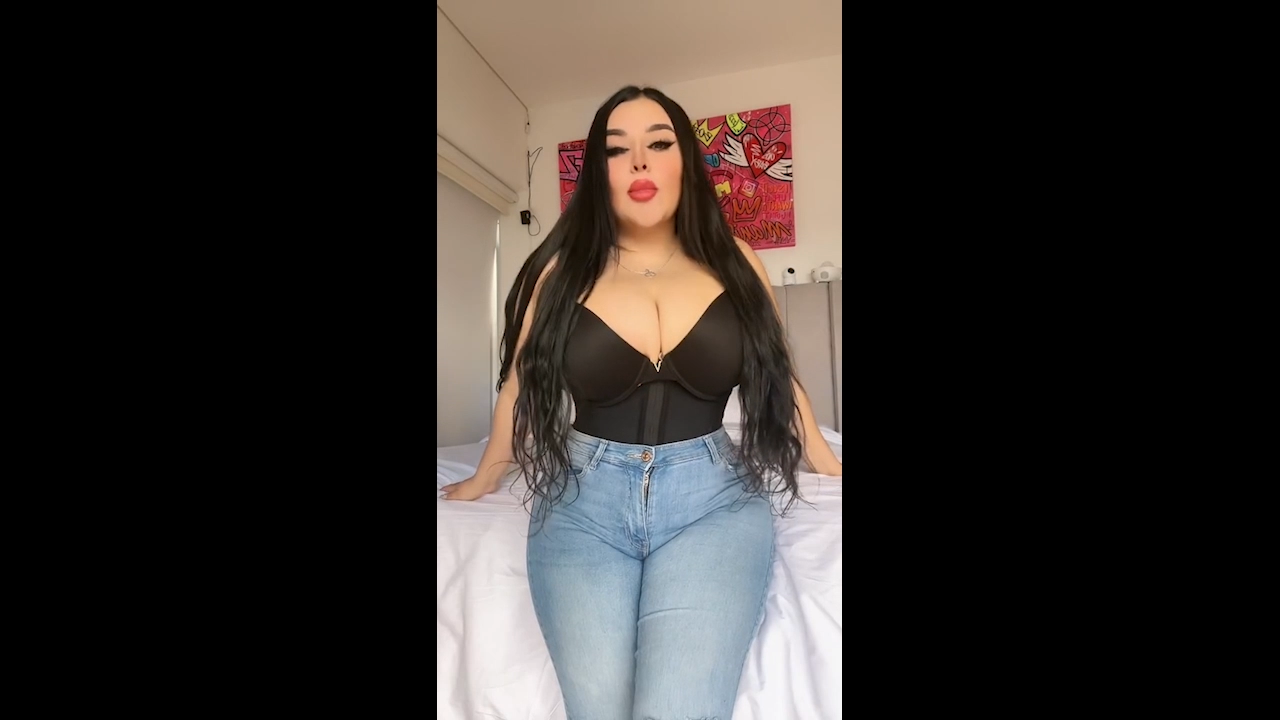 DianaEstrada Hot Big boobs Out size – new video