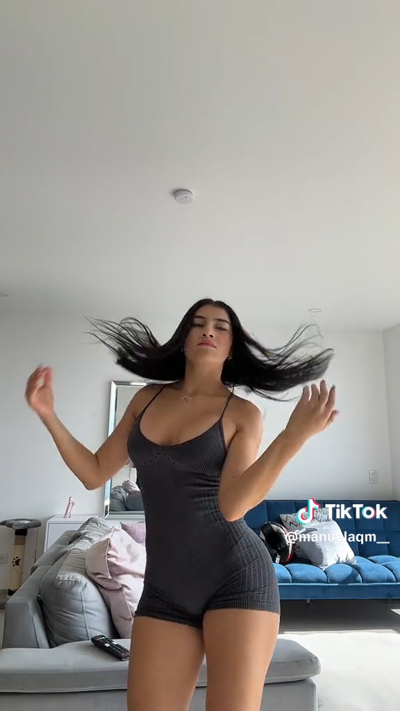ManuelaQm Nude show Big Boobs So Hot