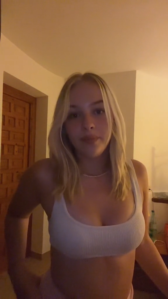 sophieamparita She Want…Fuck….Sextape New Onlyfans Leaked