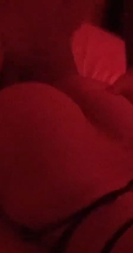 Breckie Hill – Sex.tape Fucked W/Boyfriend On Bed Hot Viral Leak