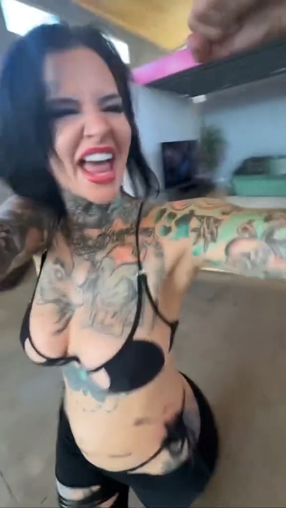 Heidi Lavon Hot video nude show of perfect boobs so lewd !!!