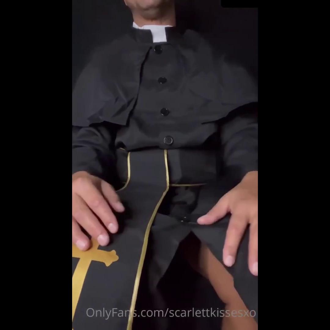 Scarlettkissesxo Nun Sex Tape Video Leaked