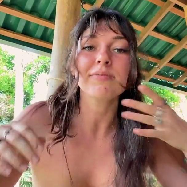 Erin Ashford Nude Tease Video Leaked