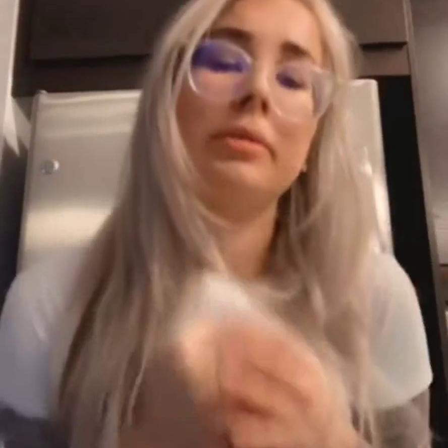 Jen Brett Nude Joi Leaked Video
