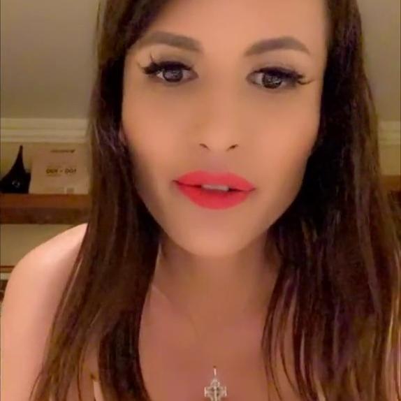 Arianarealtv Nude Striptease Video Leaked