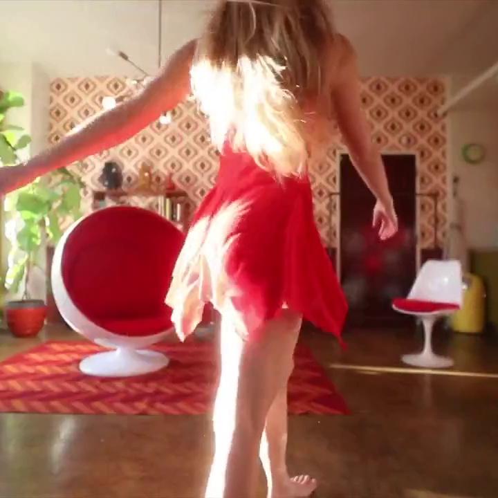Caroline Zalog Nude Christmas Try On Haul Porn Video Leaked