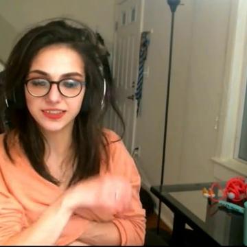 Ayrigand Twitch Streamer Boob Slip Video