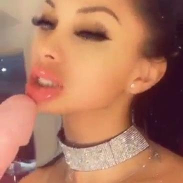 Maria Cavalo Nude Dildo Selfie Porn Video