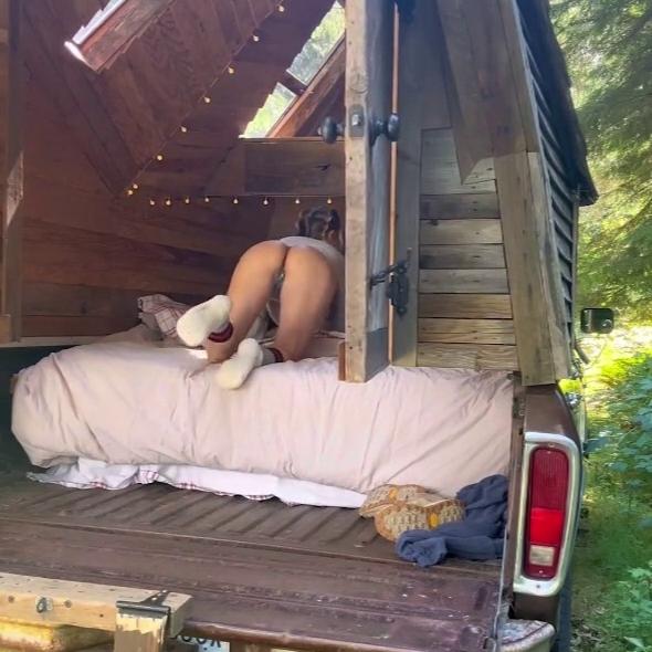 Sara Underwood Nude Camping Ppv Video Leaked
