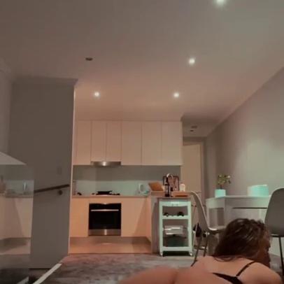 Elle Twerk Onlyfans Nude Black Thong Video Leaked