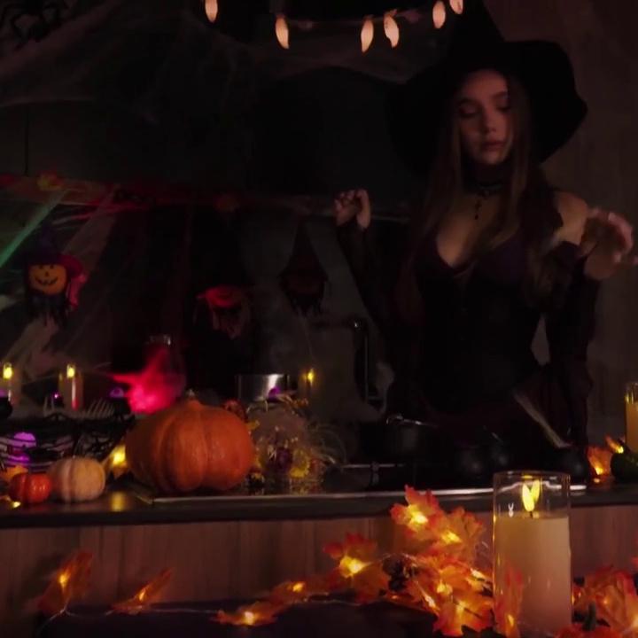 Seltin Sweety Halloween Onlyfans Video Leaked