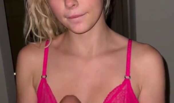Badbrittxo Blowjob Facial Video Leaked