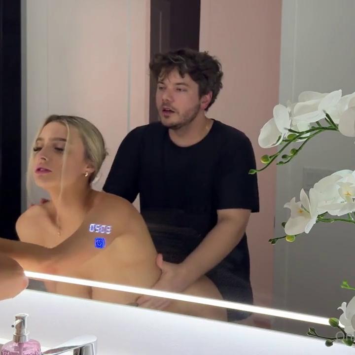 Cas Summer Fucked In Front Of Mirror Video Leaked