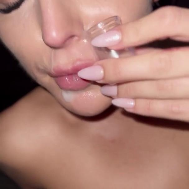 Emily Rinaudo Onlyfans Sloppy Blowjob Video Leaked
